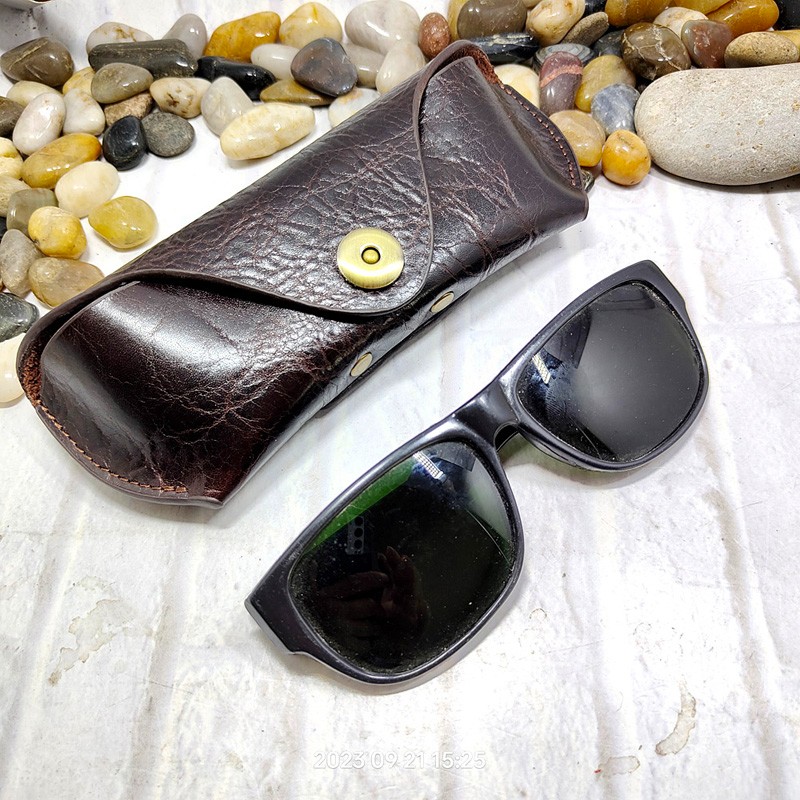 Blongk Glasses Case Waist Bag  – Leatherwork Belt Bewertung und Preis